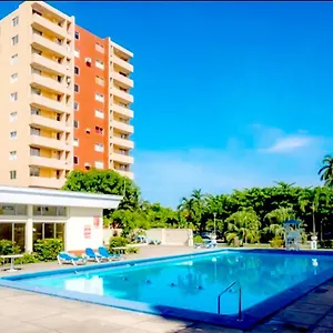  Apartment Ocean Den Jamaica